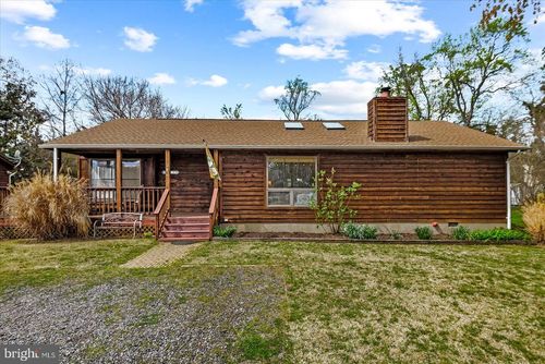121 11th St, Colonial Beach, VA, 22443-1507 | Card Image