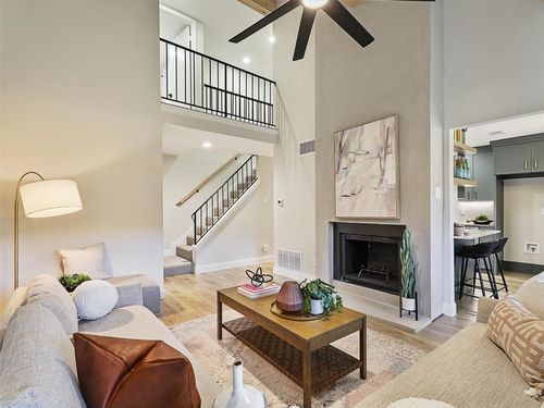 144-7494 E Northwest Hwy, Dallas, TX, 75231-7330 | Card Image