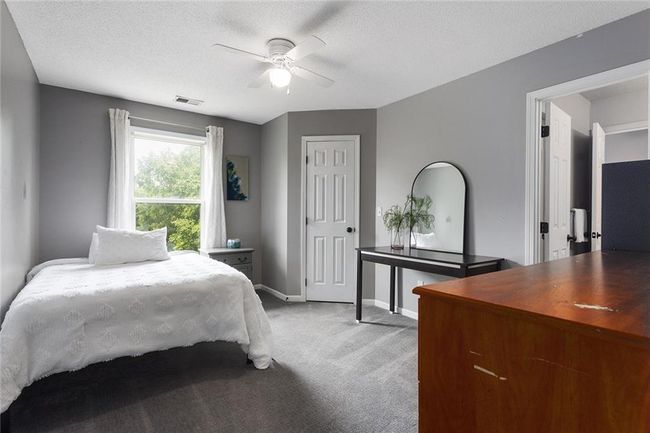 23210 W 45 Th St, House other with 4 bedrooms, 5 bathrooms and null parking in Shawnee KS | Image 25
