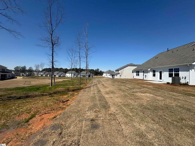 204 Isleview Pl, House other with 3 bedrooms, 3 bathrooms and 3 parking in Greer SC | Image 25