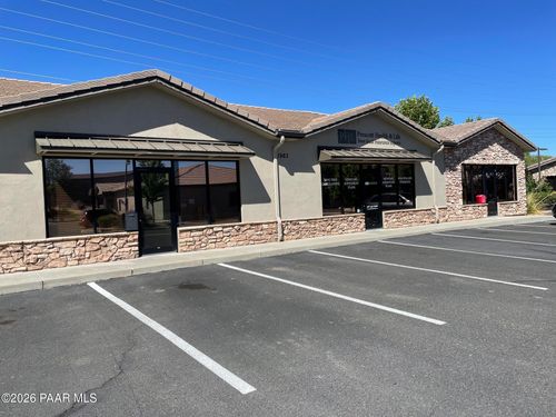 1963 Commerce Center Cir, Prescott, AZ, 86301-4497 | Card Image