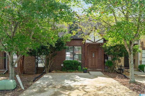 2261 Ridgemont Dr, BIRMINGHAM, AL, 35244-1205 | Card Image