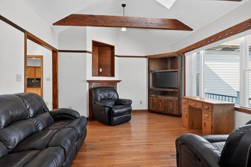 1-2-3-4 Glendale Rd, Hudson, MA, 01749 | Card Image