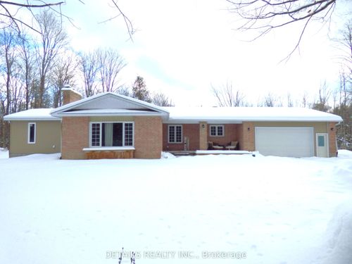 387 Campbell Side Rd, White Lake, ON, K0A3L0 | Card Image