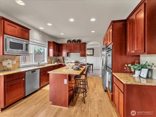 4021 220 Th St Se, House other with 4 bedrooms, 3 bathrooms and 3 parking in Bothell WA | Image 8