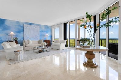 1202 - 13627 Deering Bay Dr, Condo with 4 bedrooms, 4 bathrooms and null parking in Coral Gables FL | Image 3