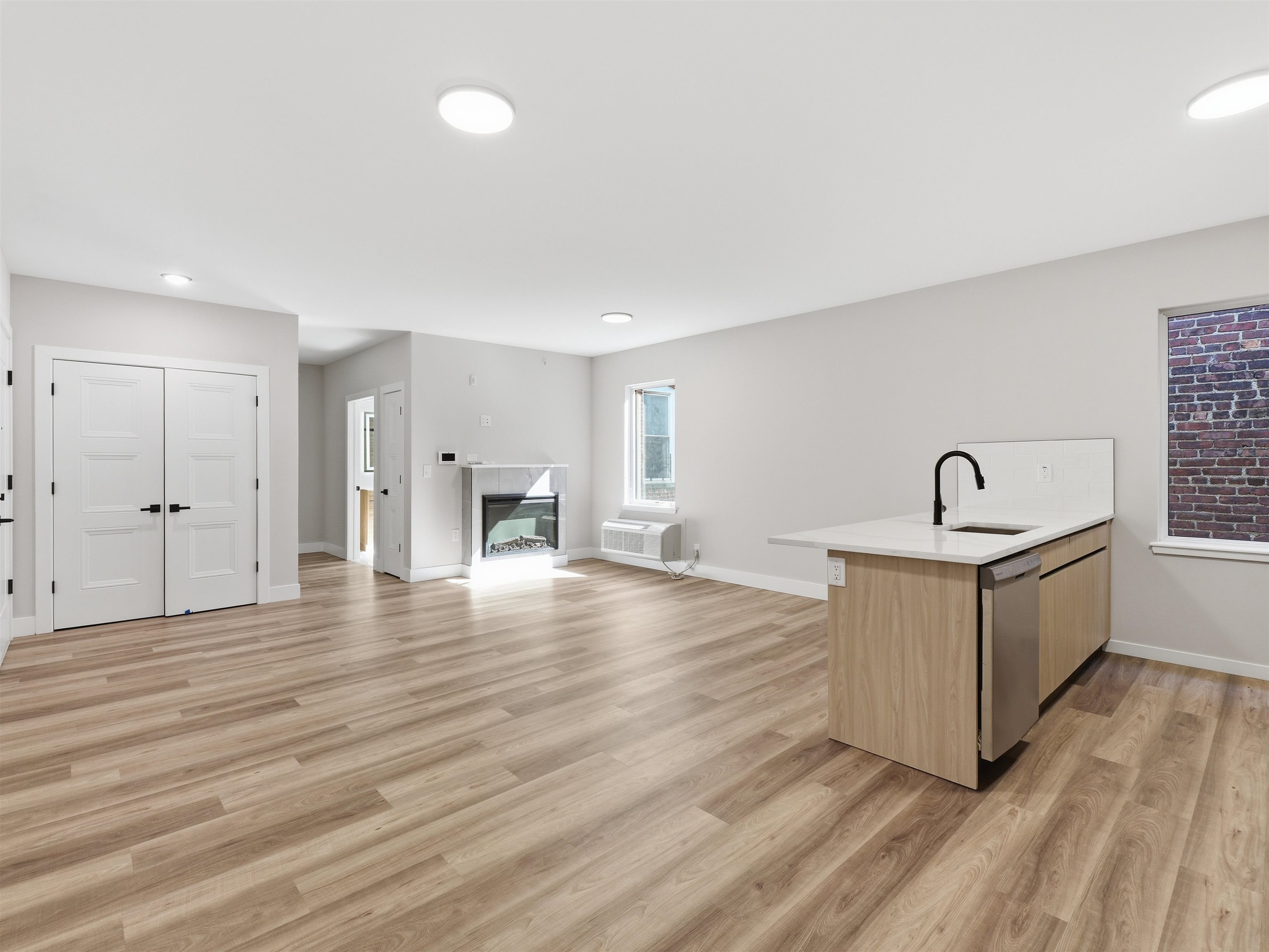 Residential Lease in West New York 3