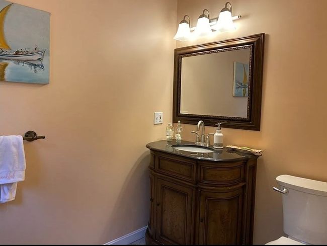 NA - 338 River Rd, House other with 4 bedrooms, 3 bathrooms and 2 parking in Andover MA | Image 13
