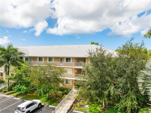 apt-b105-3001 Sandpiper Bay Cir, NAPLES, FL, 34112-5634 | Card Image