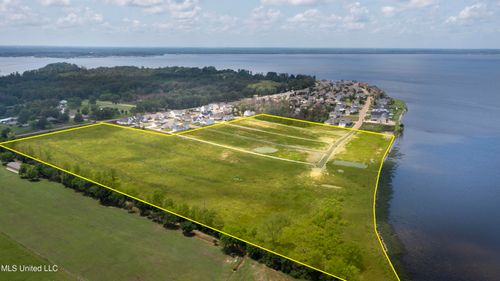 168 Bald Eagle Dr, Brandon, MS, 39047 | Card Image