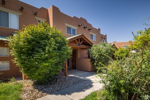 329 E Pueblo Ct, Moab, UT, 84532-2612 | Card Image