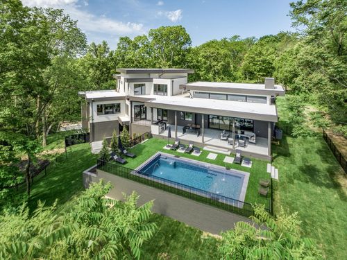 663 Hunters Trl, Nashville, TN, 37209-5627 | Card Image