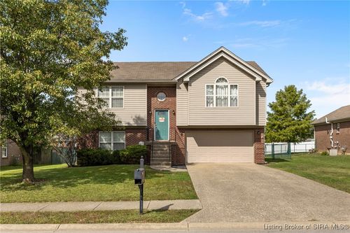 6407 Goldrush Blvd, Charlestown, IN, 47111-8794 | Card Image