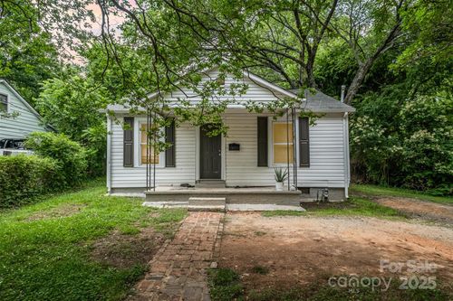 822 Cantwell St, Charlotte, NC, 28208-2029 | Card Image