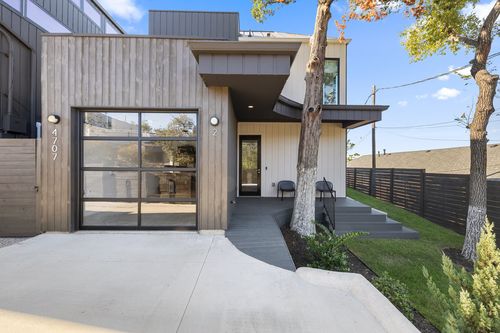 2-4707 Reyes St, Austin, TX, 78721-2025 | Card Image