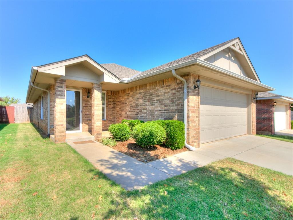 197th St, Edmond, OK 73012