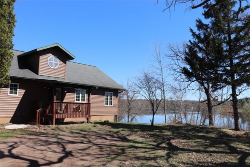 2967 109th St, Chippewa Falls, WI, 54729-6633 | Card Image