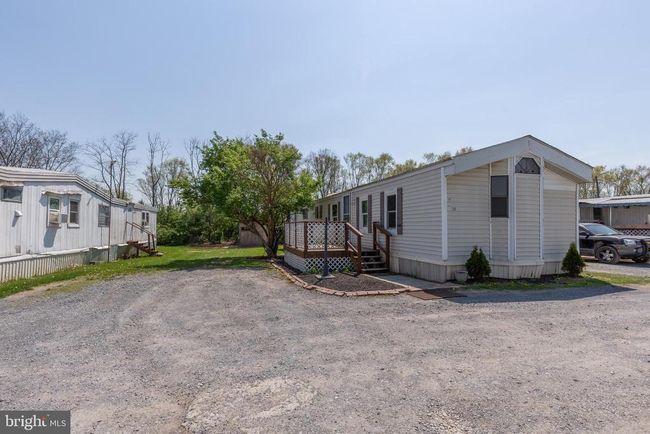 126 Fabric Dr, House other with 2 bedrooms, 2 bathrooms and null parking in BUNKER HILL WV | Image 5