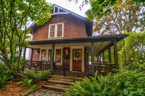 923 Olympia Avenue Ne, Olympia, WA, 98506 | Card Image