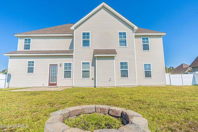 909 Highgrove Dr, House other with 4 bedrooms, 3 bathrooms and 2 parking in Spring Lake NC | Image 34