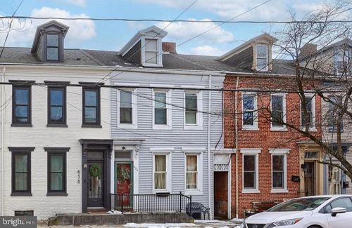 656 Walnut St, COLUMBIA, PA, 17512-1221 | Card Image