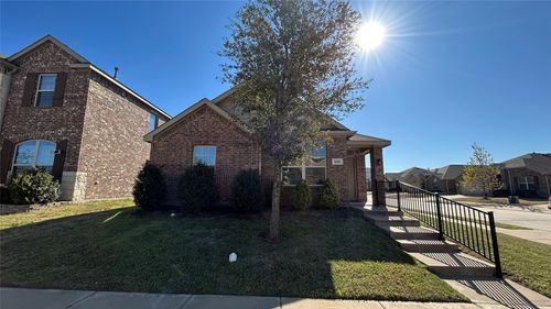 1235 Acmite Ave, Cross Roads, TX, 76227-5580 | Card Image
