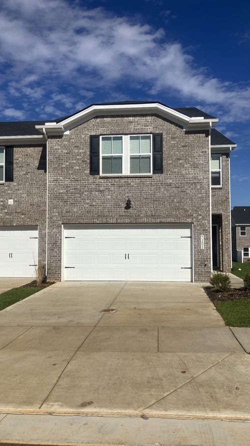 7151 Cedarcrest Ct, Fairview, TN, 37062 | Card Image