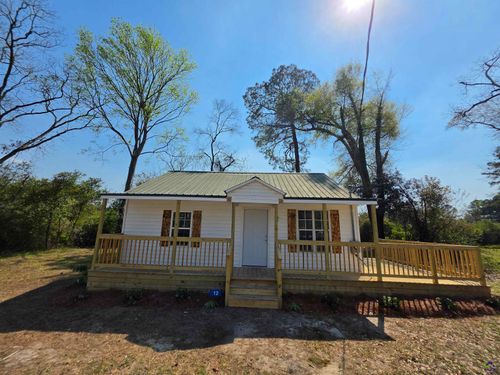 13 Massee Cir, Hawkinsville, GA, 31036-5228 | Card Image