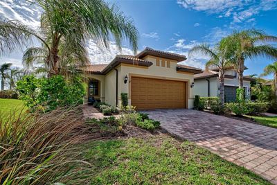 13803 Botteri Street, House other with 2 bedrooms, 2 bathrooms and null parking in Venice FL | Image 3