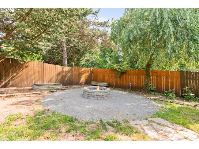 1472 Sw 14 Th St, House other with 4 bedrooms, 3 bathrooms and 2 parking in Gresham OR | Image 25