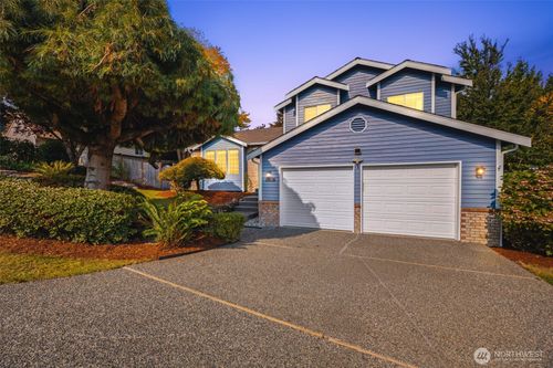 13830 66th Ave Se, Snohomish, WA, 98296-8987 | Card Image