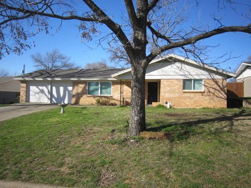 1610 Toplea Dr, Euless, TX, 76040-4009 | Card Image