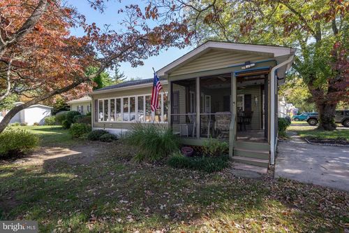 19695 Prince St, REHOBOTH BEACH, DE, 19971-3858 | Card Image