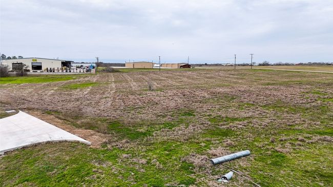 View of yard | Image 32