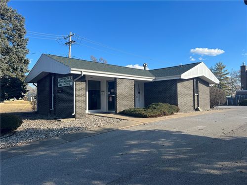 1012 W Fairchild St, Danville, IL, 61832-3712 | Card Image