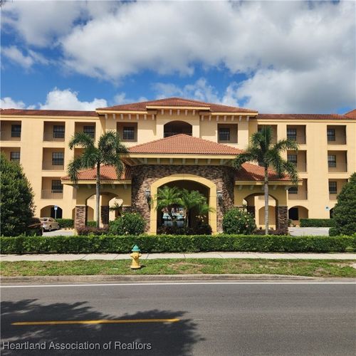 unit-114-2351 Lakeview Dr, Sebring, FL, 33870-4910 | Card Image