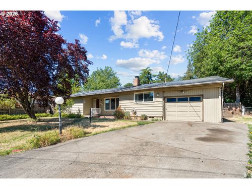 130 Sharon Dr, Phoenix, OR, 97535-5713 | Card Image
