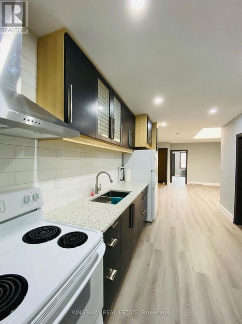 1-769 The Queensway, Toronto (Stonegate-Queensway), ON, M8Z1N1 | Card Image