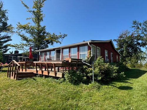 15054 Island Lake Rd, Mountain, WI, 54149-9639 | Card Image