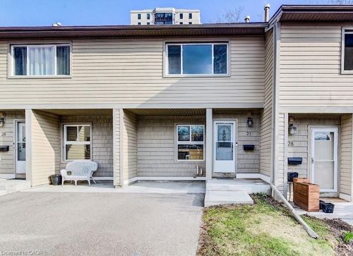 27-15 Green Valley Dr, Kitchener, ON, N2P1K7 | Card Image