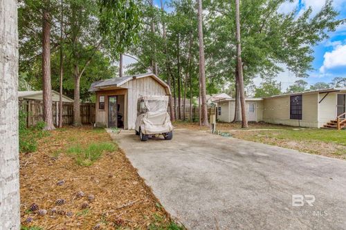272 Defuniak Cir, Lillian, AL, 36549-5332 | Card Image