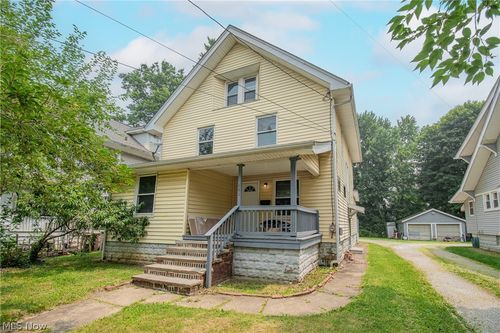 665 Thayer St, Akron, OH, 44310-3001 | Card Image