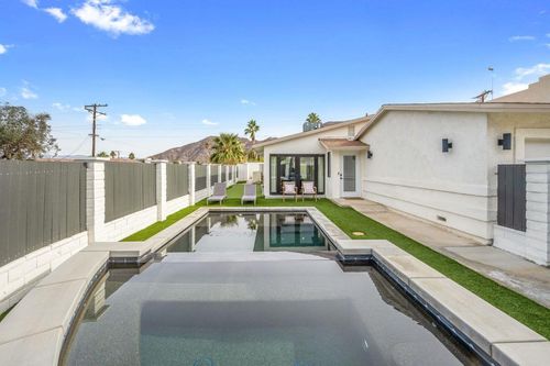54510 Avenida Madero, La Quinta, CA, 92253-3725 | Card Image