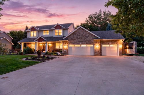 5845 Bayberry Dr, White Bear Lake, MN, 55110-2390 | Card Image