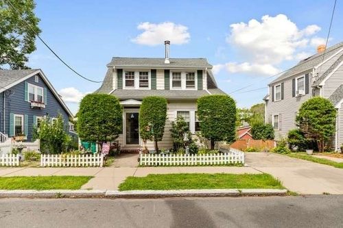 42 Piedmont St, Lynn, MA, 01904-1907 | Card Image