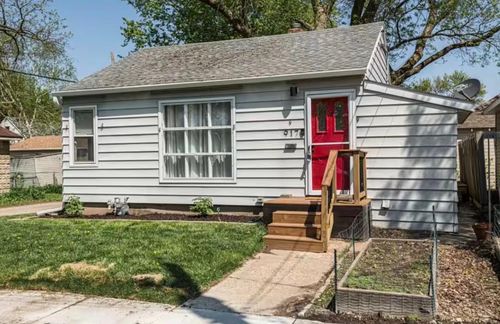 917 3rd St Ne, Rochester, MN, 55906-4474 | Card Image