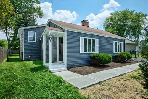257 N Grace St, Lombard, IL, 60148-1813 | Card Image