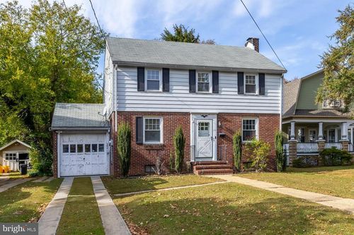 241 Mansion Ave, AUDUBON, NJ, 08106-1529 | Card Image