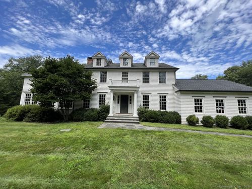 120 Merwins Ln, Fairfield, CT, 06824-1918 | Card Image