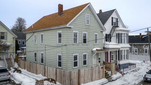 92 Rockland St, New Bedford, MA, 02740-4754 | Card Image